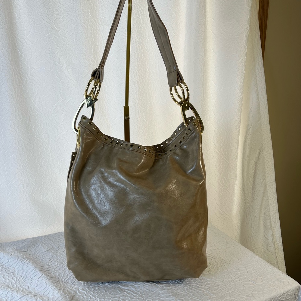 Braciano Taupe Shoulder Bag
